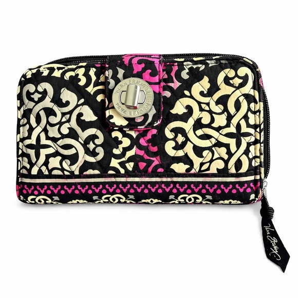 Vera Bradley Turn Lock Wallet Canterbury Magenta Quilted Zip Around Wallet - Picture 1 of 17